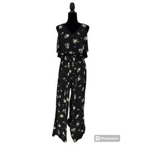 NWT Danny and Nicole Floral Jumpsuit -Size 12